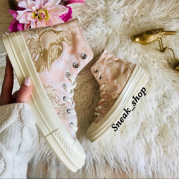 Converse Shoes - NWT Converse Embroidery High Tops Rare